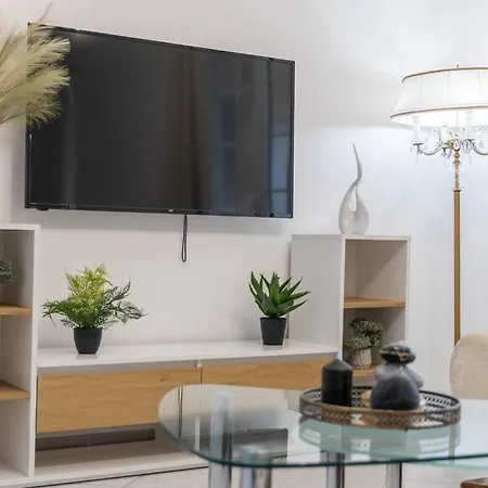 Apartman Nikolias Dream House