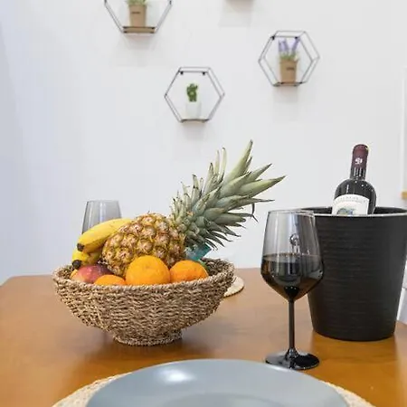 Nikolias Dream House * Jaliszósz