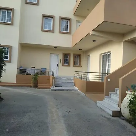 Nikolias Dream House *