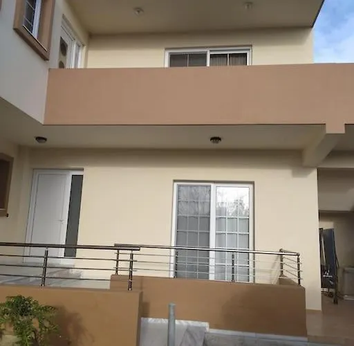 Nikolias Dream House *