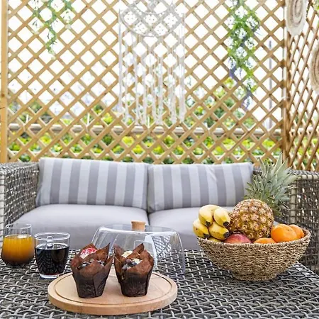 アパート Nikolias Dream House